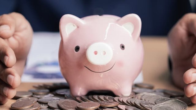 Plánování rodinného rozpočtu: Jak ušetřit a stále si užívat život naplno