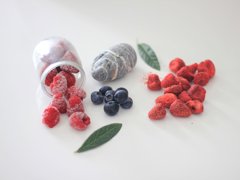 Mrazák jako zásoba: 7 potravin, které se vyplatí koupit ve velkém, a 4, které zklamou