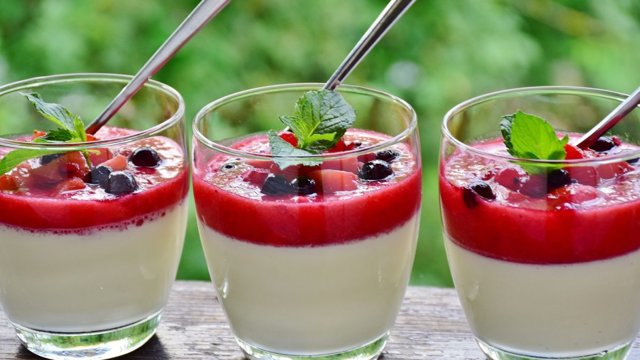 Vychutnejte si netradiční dezerty: Recepty, které vás překvapí a potěší  